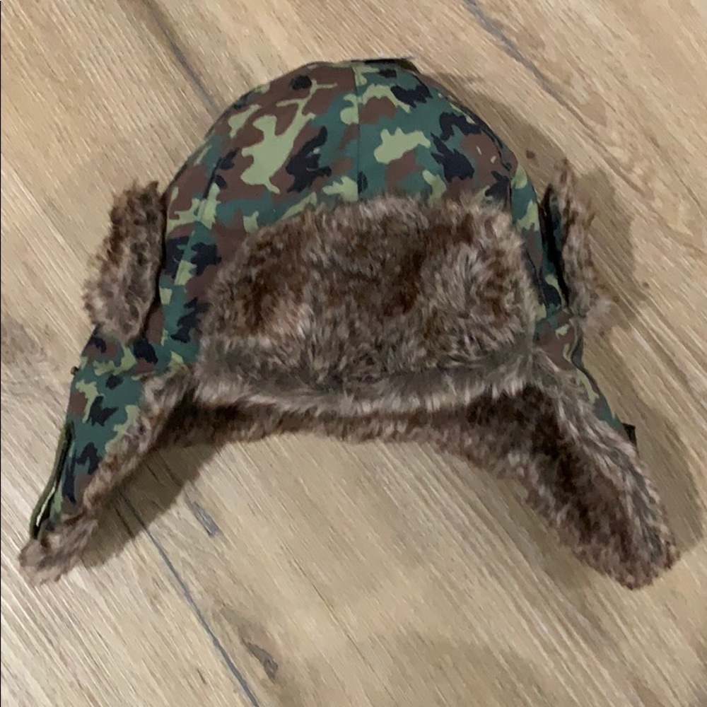 NWT Fleece Lined Youth Hat